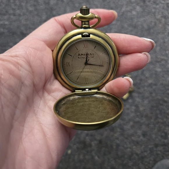 Vintage Gold Pocket Watch with Tree Design - Picture 2 of 9